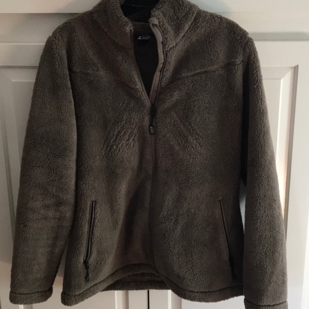 Eastern Mountain Sports fleece jacket